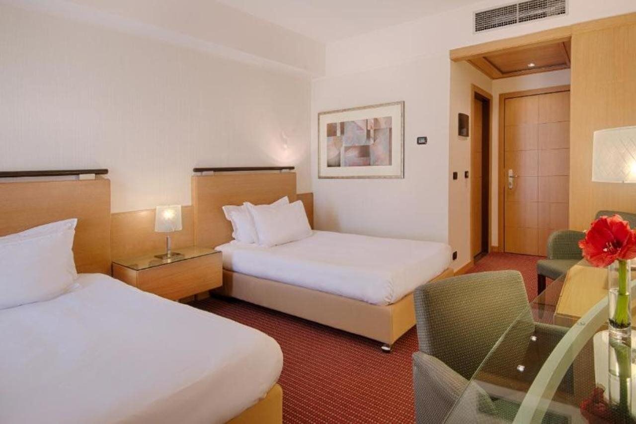 Nh Centro Hotel Catânia